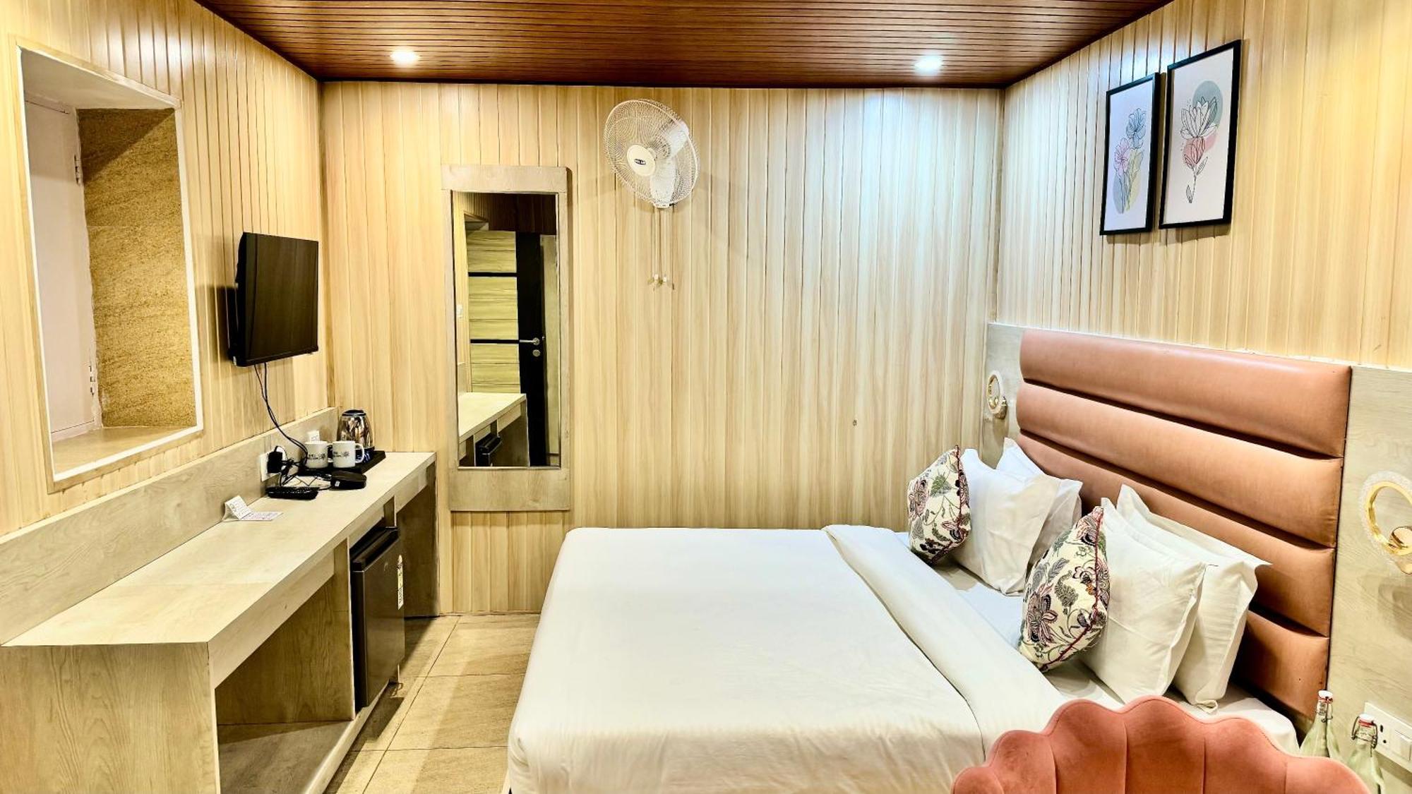Hotel Pride Inn - 800 Mts From Mall Road Mussoorie Ngoại thất bức ảnh