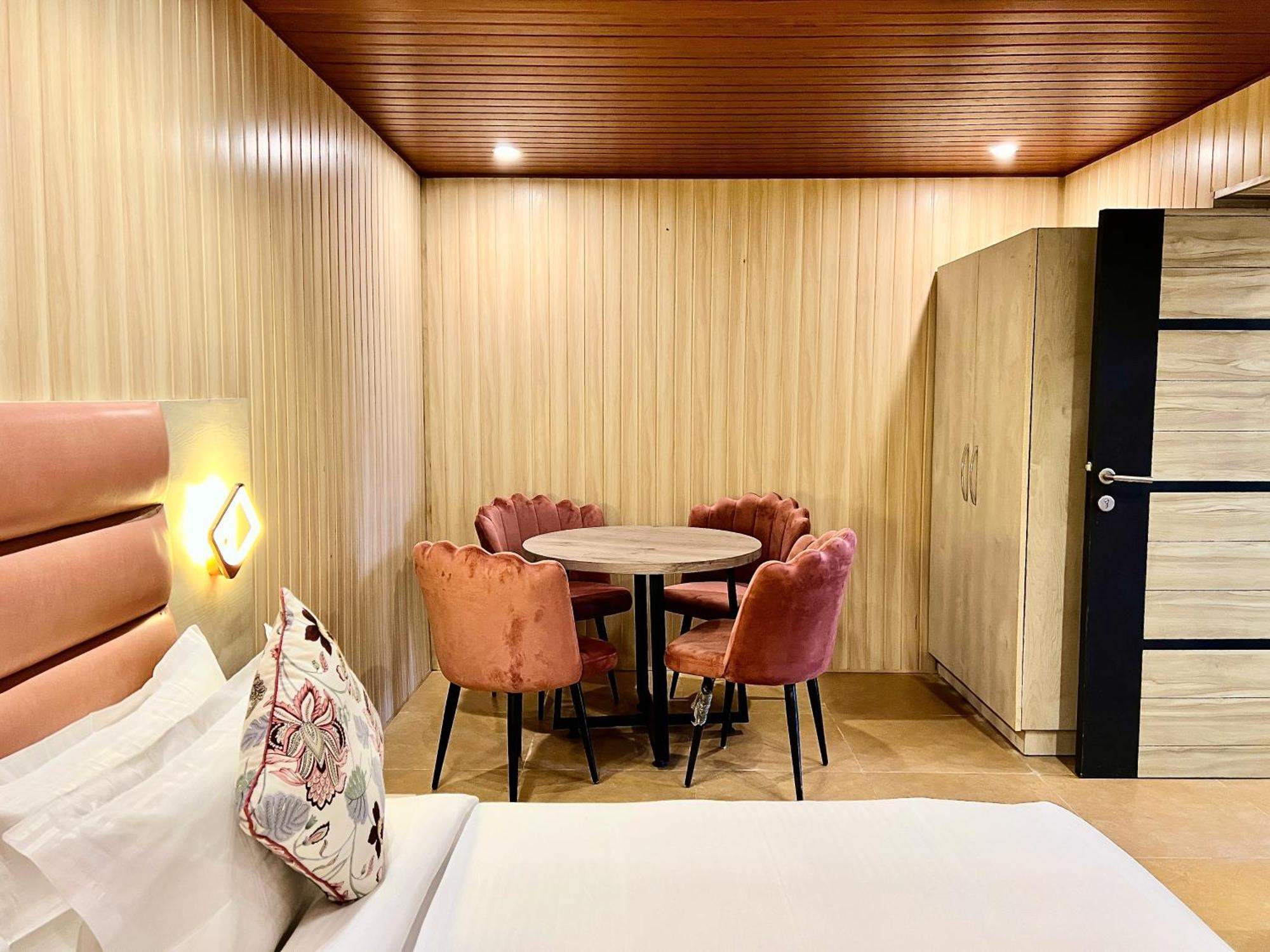 Hotel Pride Inn - 800 Mts From Mall Road Mussoorie Ngoại thất bức ảnh