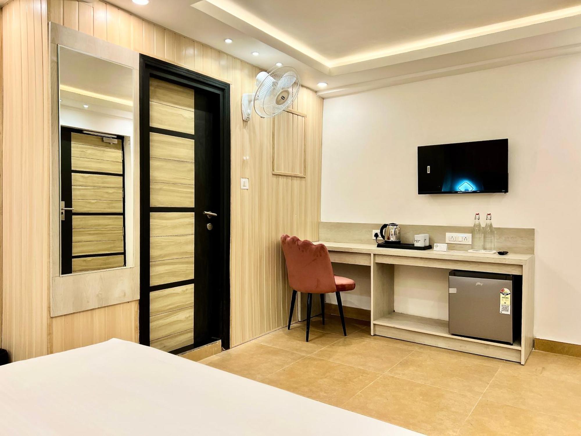 Hotel Pride Inn - 800 Mts From Mall Road Mussoorie Ngoại thất bức ảnh