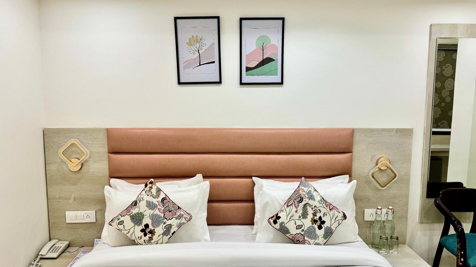 Hotel Pride Inn - 800 Mts From Mall Road Mussoorie Ngoại thất bức ảnh