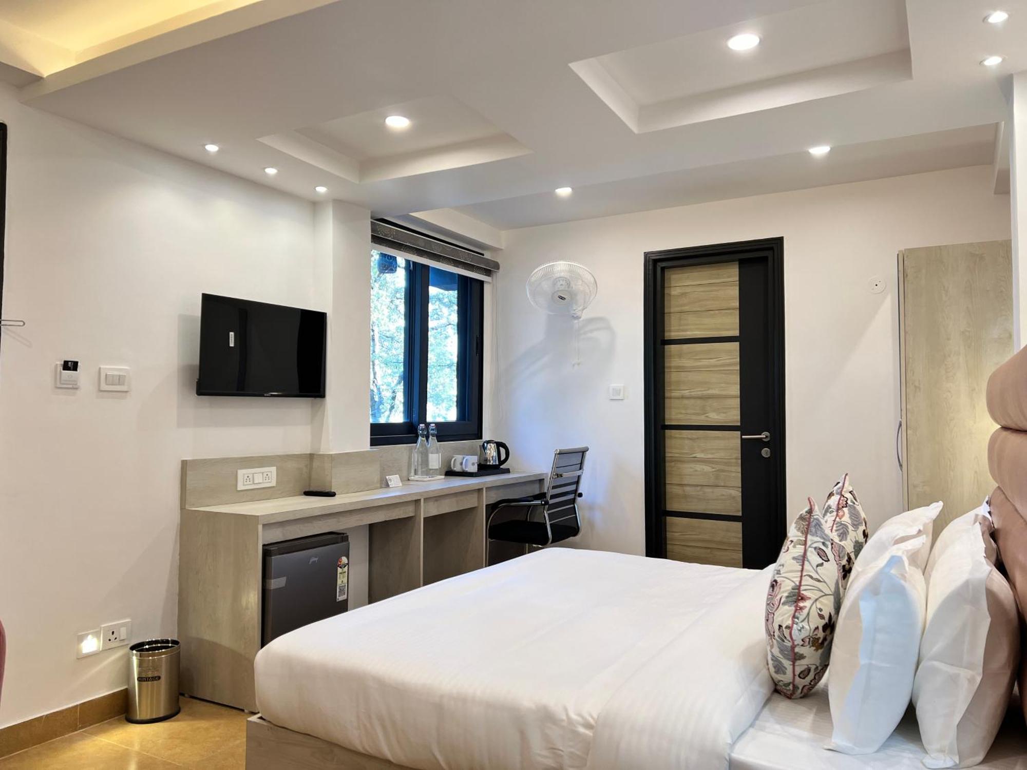Hotel Pride Inn - 800 Mts From Mall Road Mussoorie Ngoại thất bức ảnh