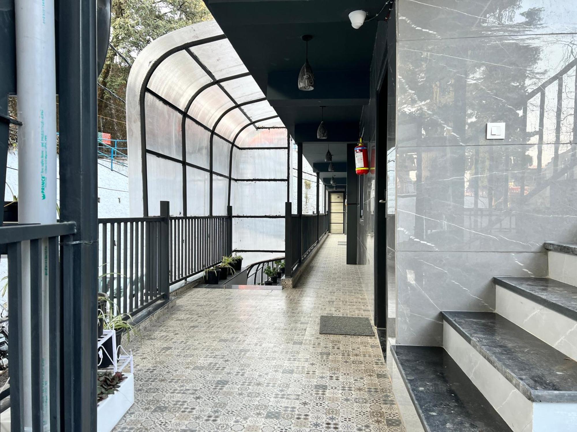 Hotel Pride Inn - 800 Mts From Mall Road Mussoorie Ngoại thất bức ảnh